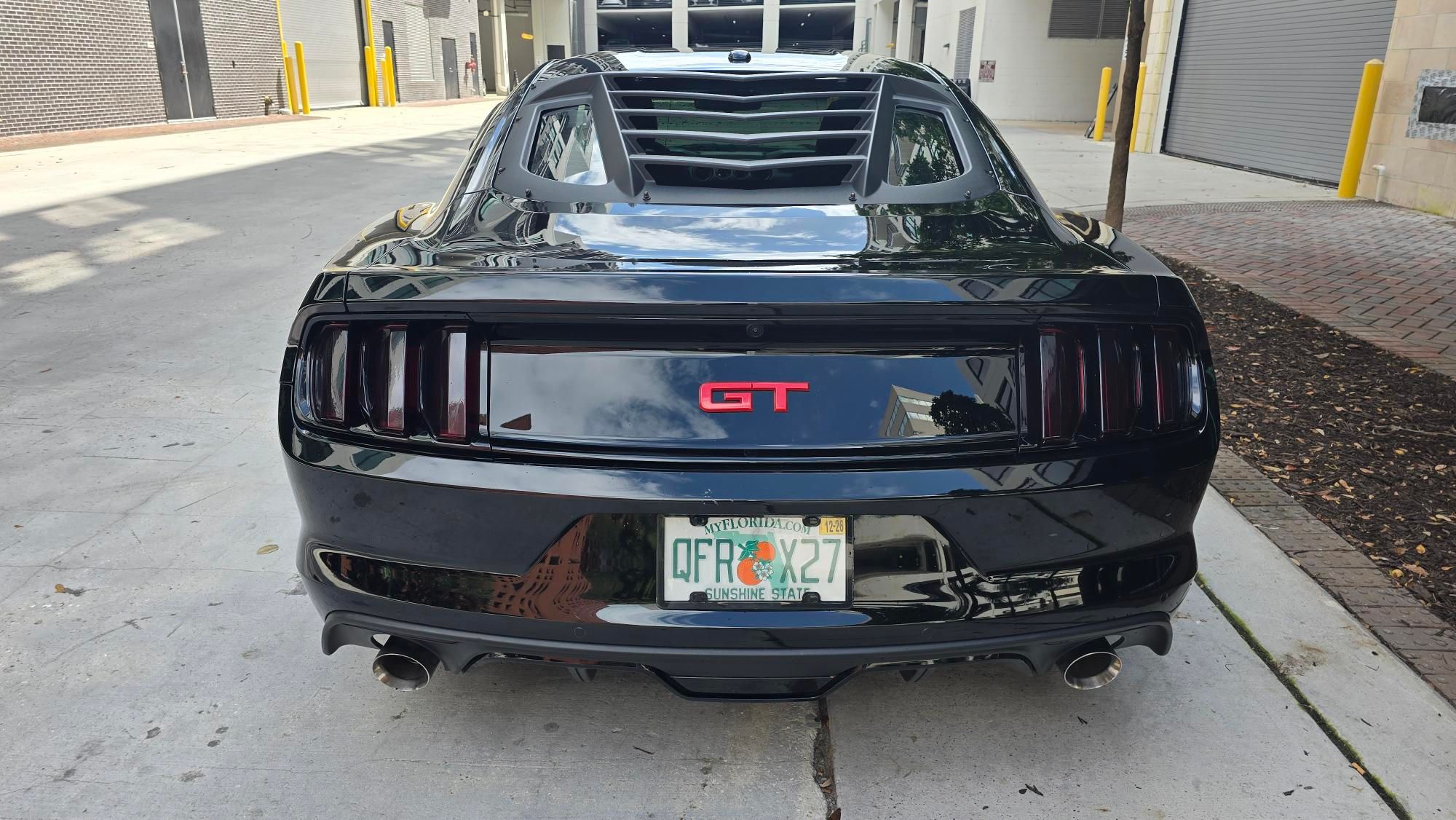 Used 2015 Ford Mustang GT Premium w/ GT Performance Package RWD image 15