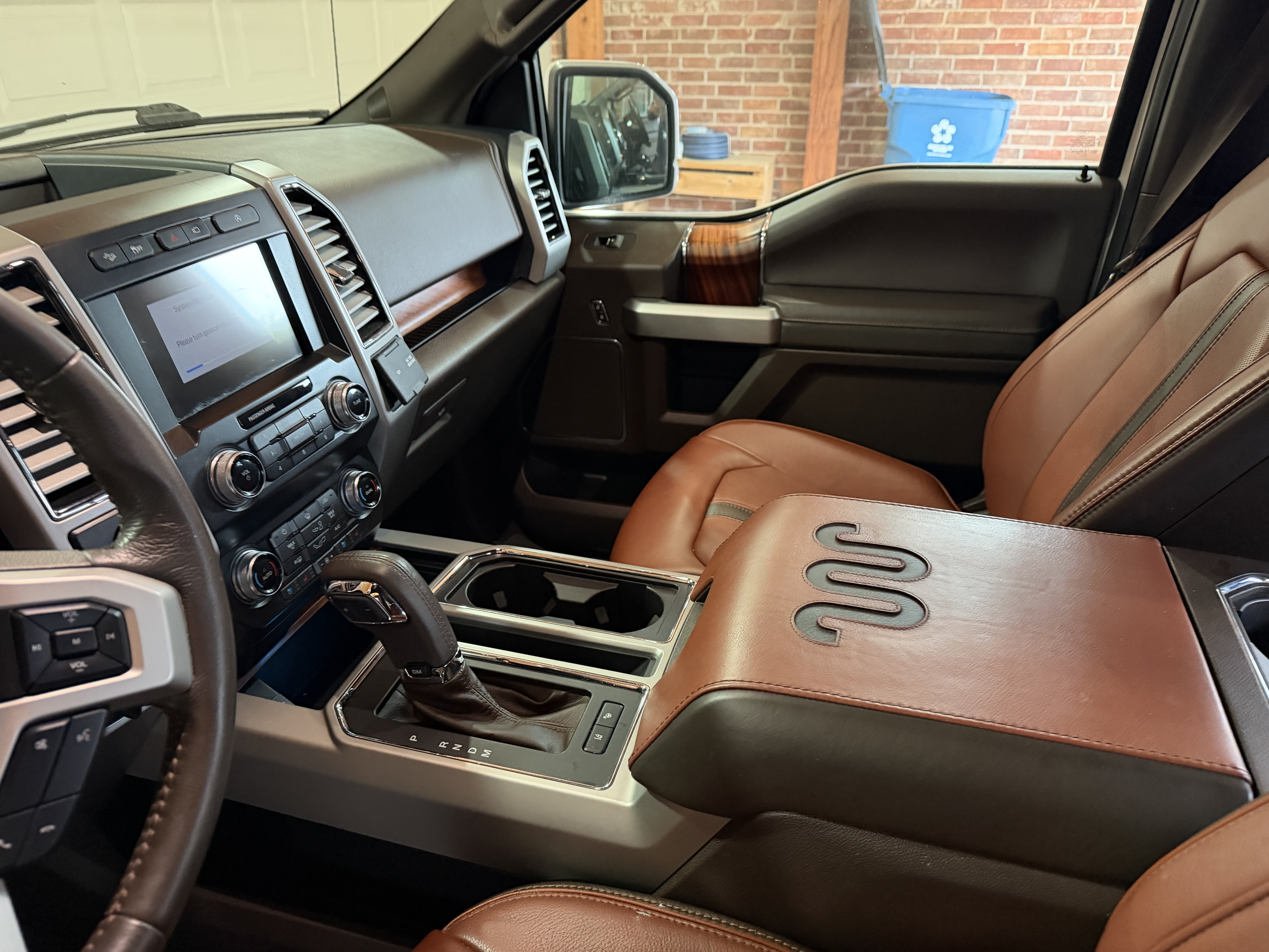 Used 2019 Ford F150 King Ranch w/ Equipment Group 601A Luxury AWD/4WD image 10