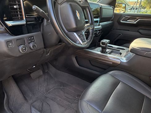 Used 2023 Chevrolet Silverado 1500 LT w/ Safety Package image 25