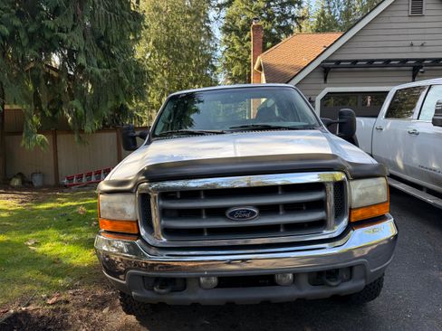 Used 2001 Ford F250 4x4 SuperCab Super Duty image 5