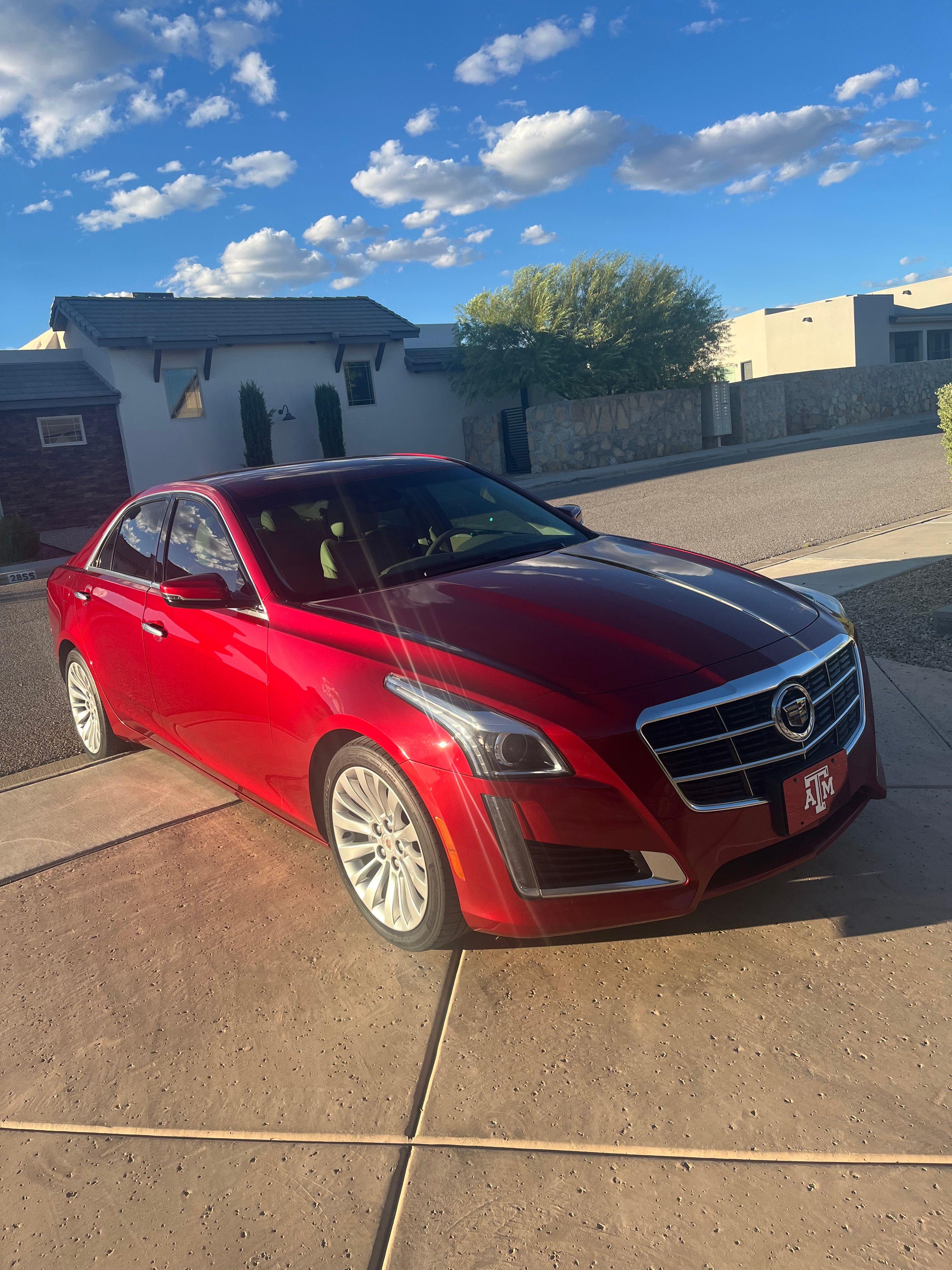 Used 2014 Cadillac CTS Luxury RWD image 1
