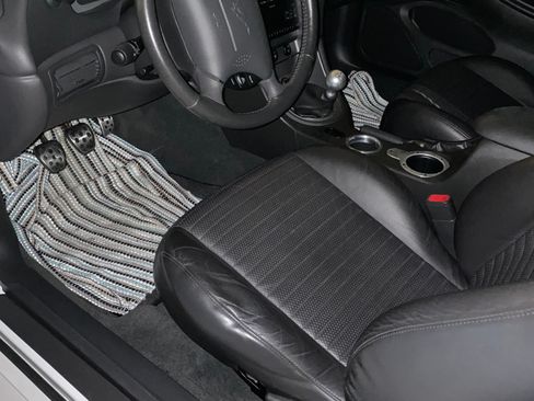 Used 2004 Ford Mustang Mach 1 image 8