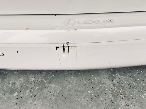 Used 2013 Lexus LS 460 L w/ Preferred Accessory Package RWD image 6