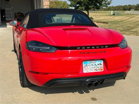 Used 2018 Porsche 718 Boxster GTS image 5