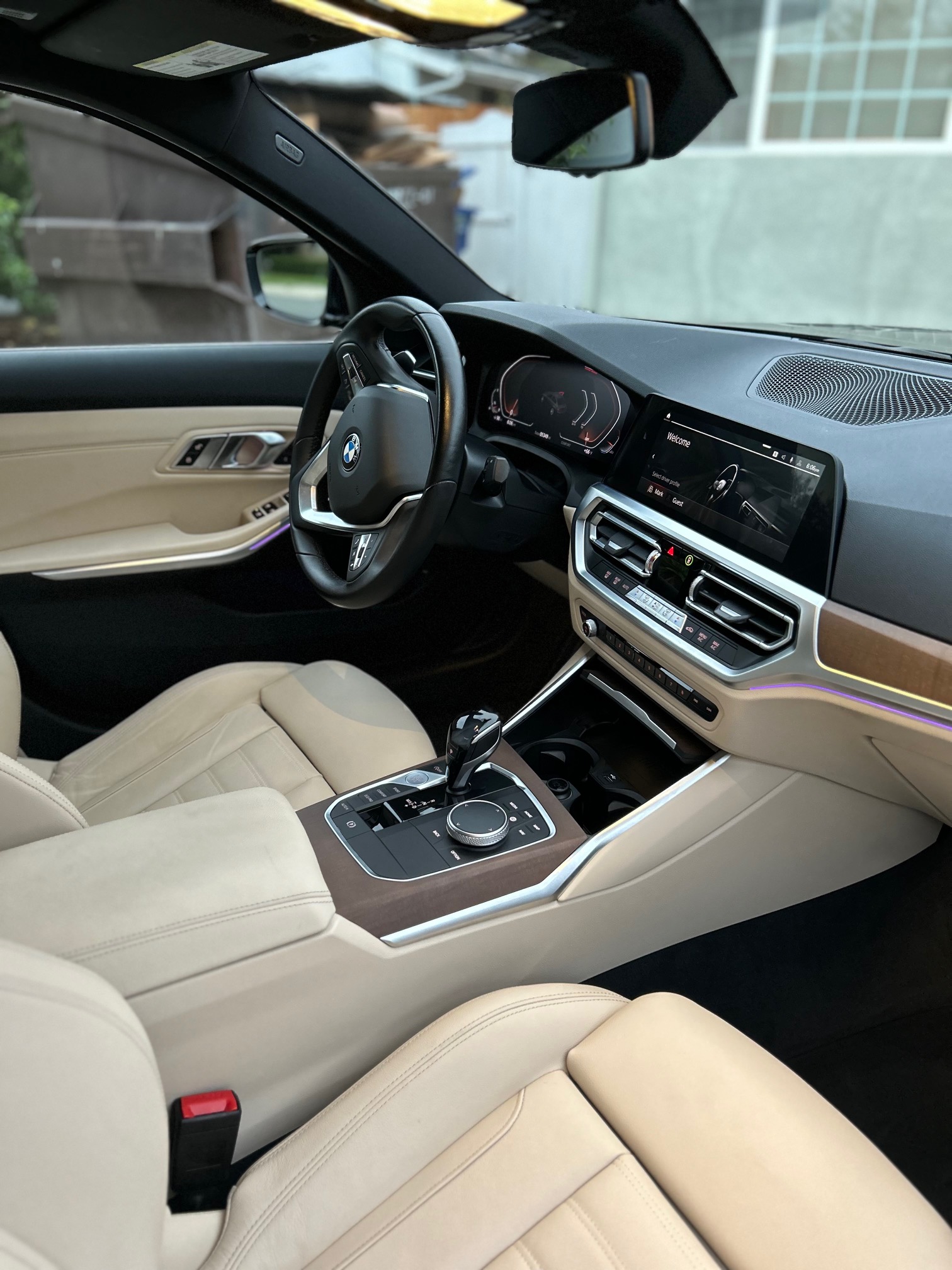 Used 2019 BMW 330i Sedan w/ Convenience Package RWD image 10