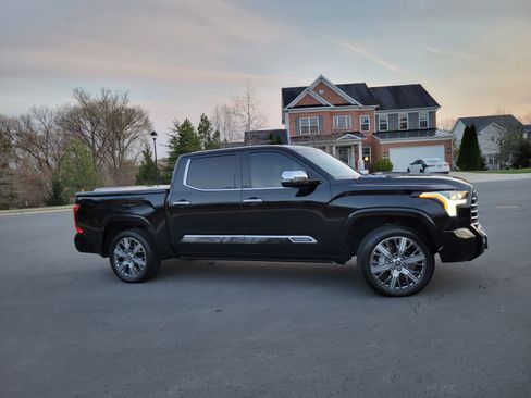 Used 2024 Toyota Tundra Capstone image 10