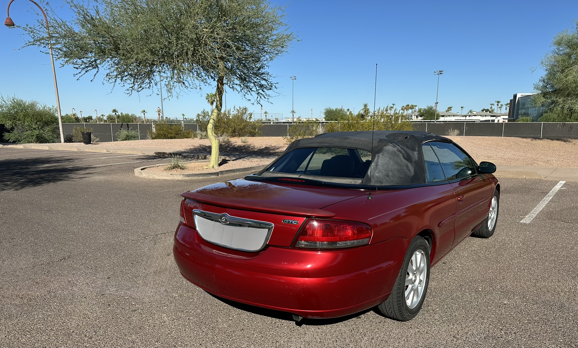 Used 2004 Chrysler Sebring GTC FWD image 18