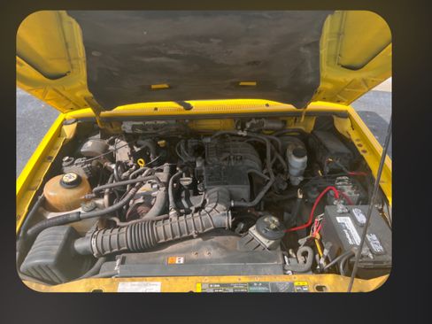 Used 2007 Ford Ranger STX image 9