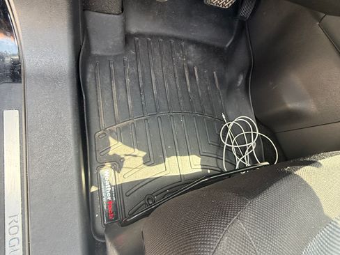 Used 2015 Nissan Rogue S w/ Convenience Package FWD image 19