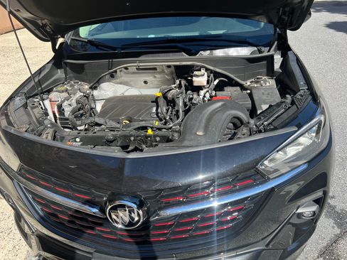 Used 2021 Buick Encore GX Preferred w/ Sport Touring Package FWD image 11