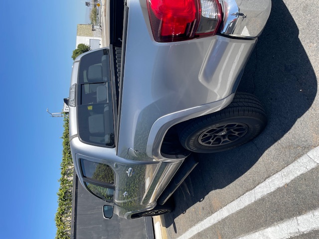Used 2019 Toyota Tacoma SR5 RWD image 8