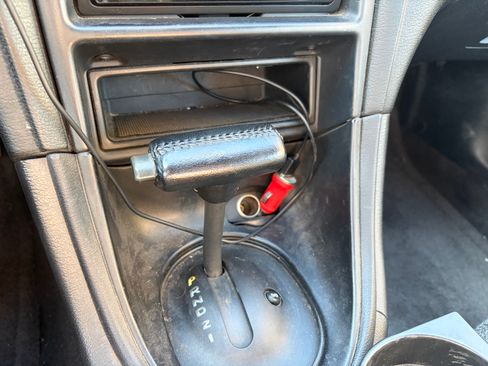 Used 1996 Ford Mustang Convertible RWD image 19