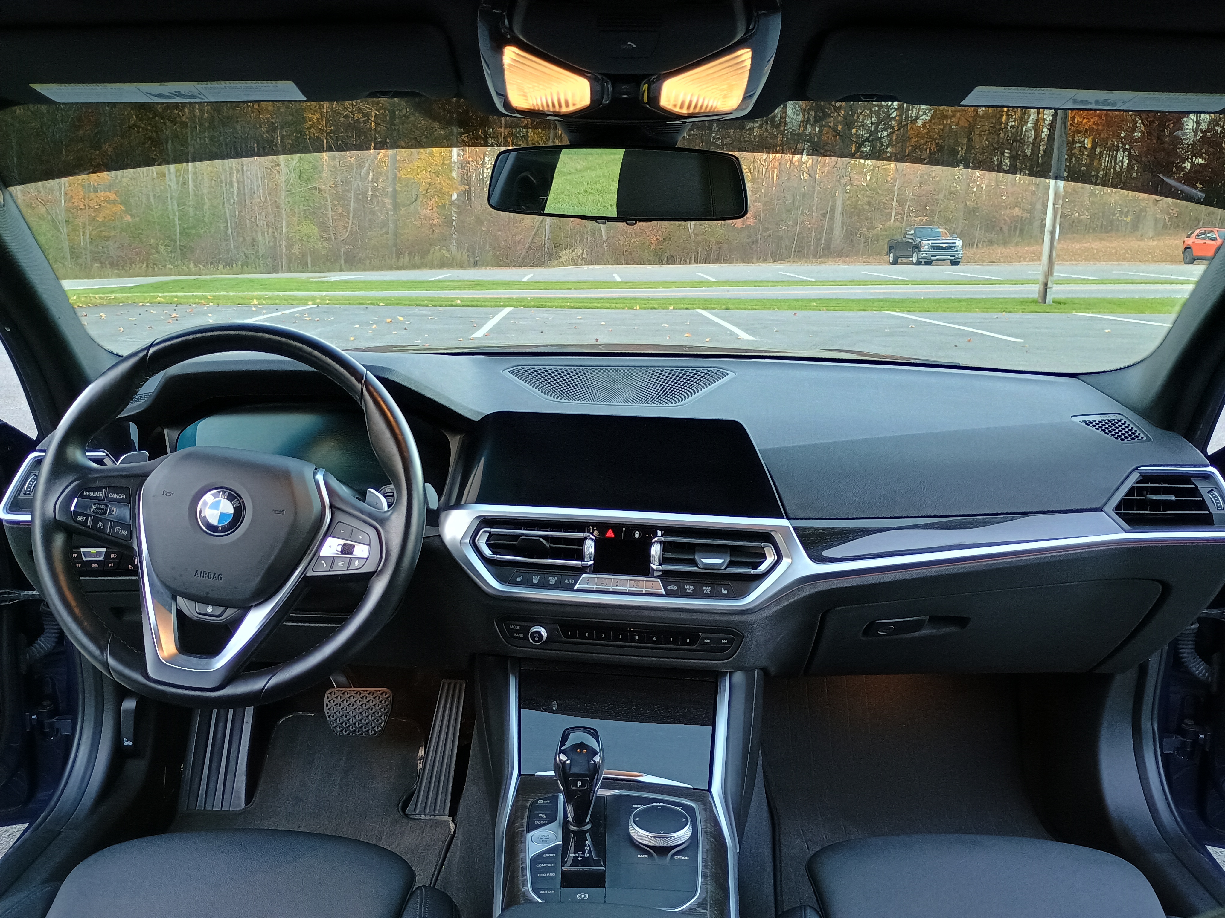Used 2021 BMW 330i xDrive Sedan w/ Convenience Package AWD/4WD image 20