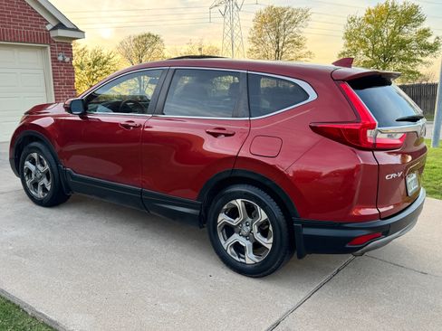 Used 2017 Honda CR-V EX image 4