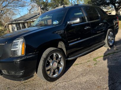Used 2007 Cadillac Escalade EXT w/ Information Package