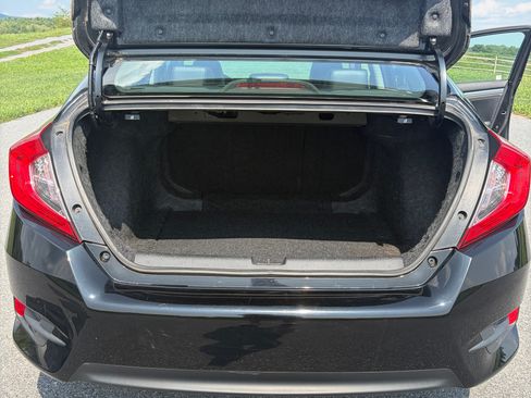 Used 2016 Honda Civic Touring image 22