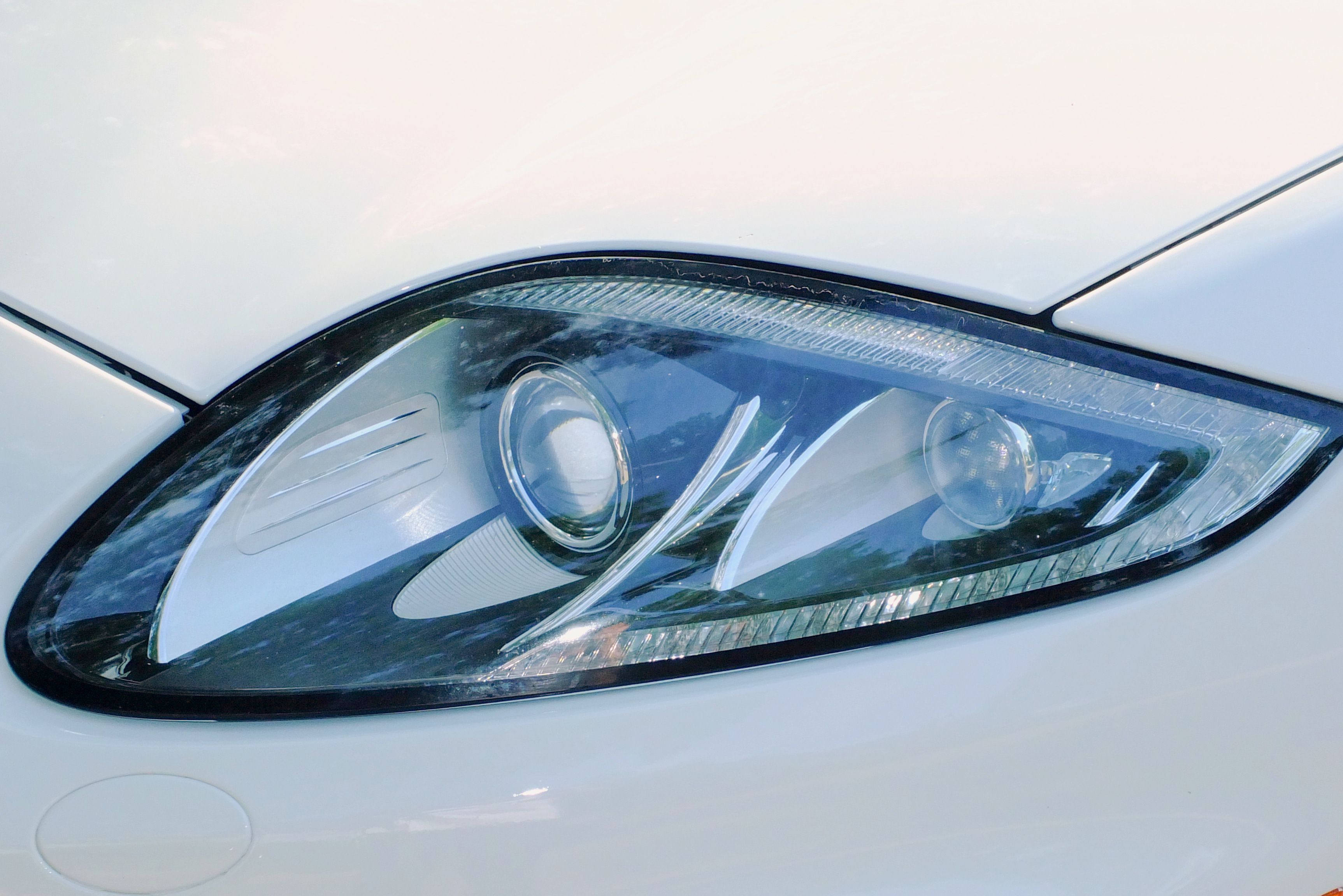 Used 2013 Jaguar XK Coupe RWD image 22