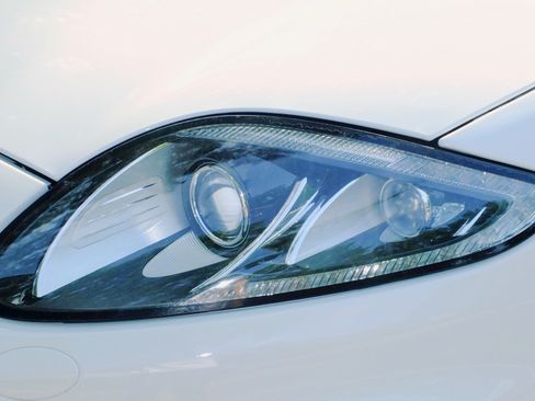Used 2013 Jaguar XK Coupe RWD image 8