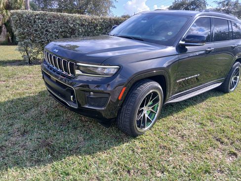 Used 2021 Jeep Grand Cherokee L Overland image 8
