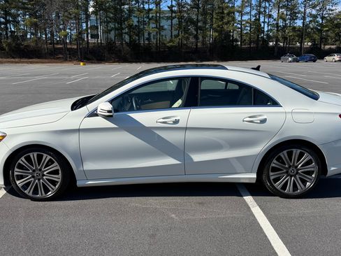 Used 2018 Mercedes-Benz CLA 250 image 2