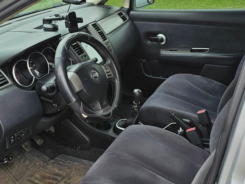 Used 2008 Nissan Versa 1.8 S w/ PWR Pkg image 4