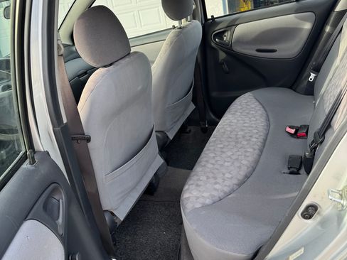 Used 2002 Toyota Echo Sedan FWD image 6