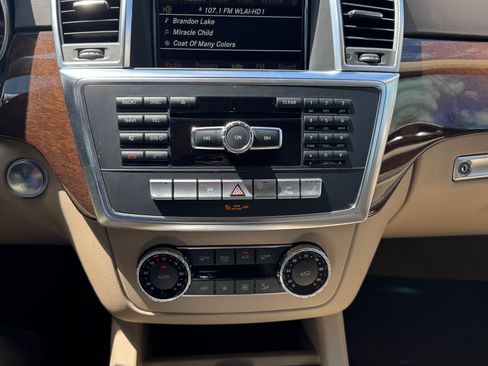 Used 2012 Mercedes-Benz ML 350 ML 350 4MATIC Sport Utility 4D image 14