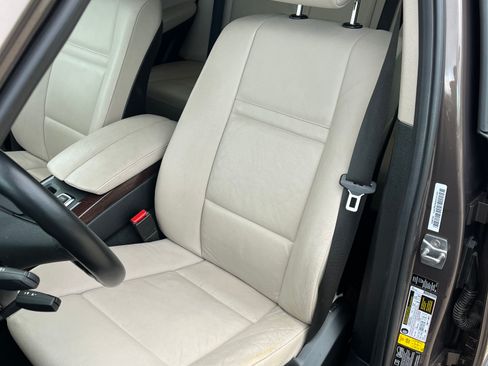 Used 2012 BMW X5 xDrive35d image 22