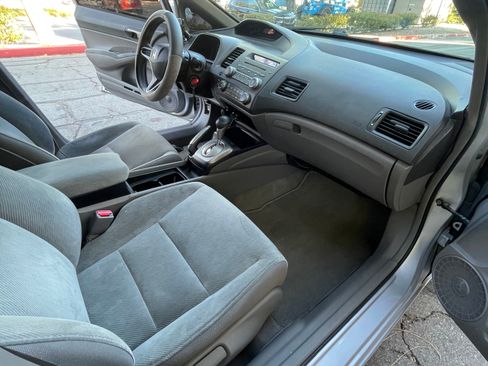 Used 2010 Honda Civic LX image 14