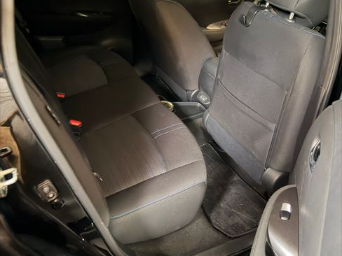 Used 2025 Nissan Leaf S FWD image 9