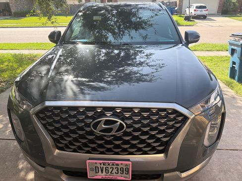 Used 2022 Hyundai Palisade Calligraphy FWD image 1