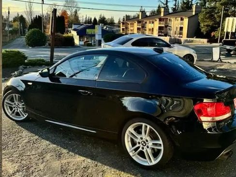 Used 2011 BMW 135i Coupe RWD image 4
