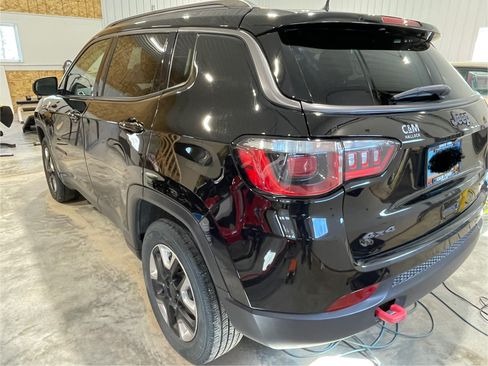 Used 2018 Jeep Compass Trailhawk w/ Leather Interior Group image 8