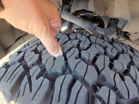 Used 2016 Ford F150 Lariat w/ Equipment Group 502A Luxury image 12