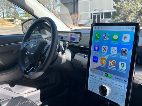 Used 2022 Ford Mustang Mach-E California Route 1 image 14