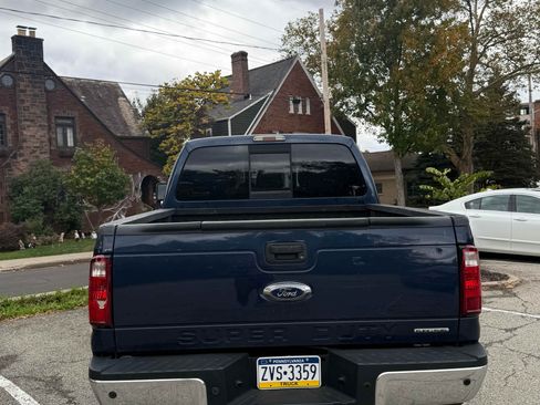 Used 2013 Ford F250 Lariat w/ Chrome Pkg image 13