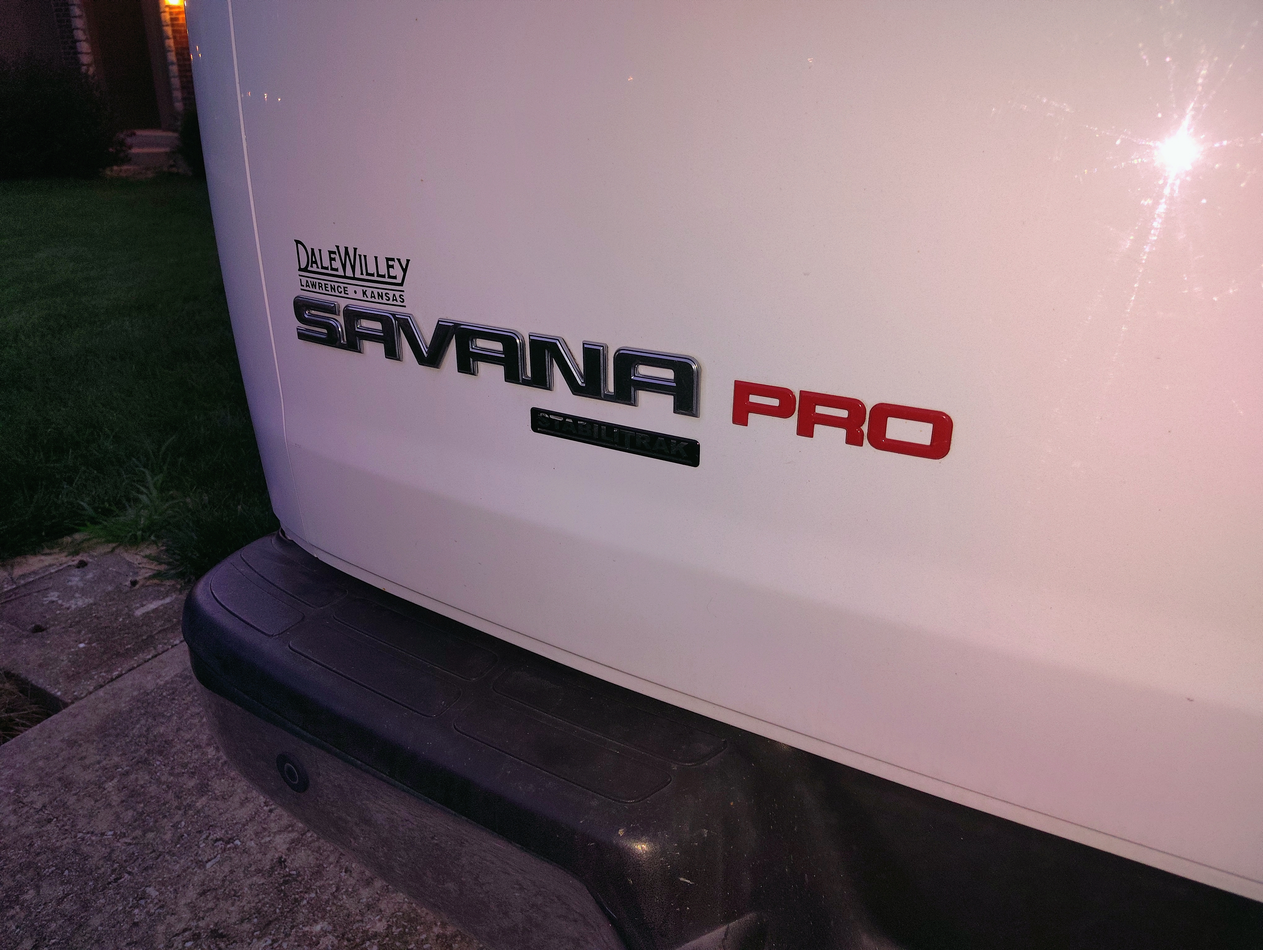 Used 2015 GMC Savana 2500 w/ Savana Pro Plus Package RWD image 14