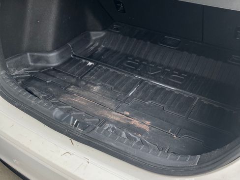 Used 2023 Honda Civic LX image 17