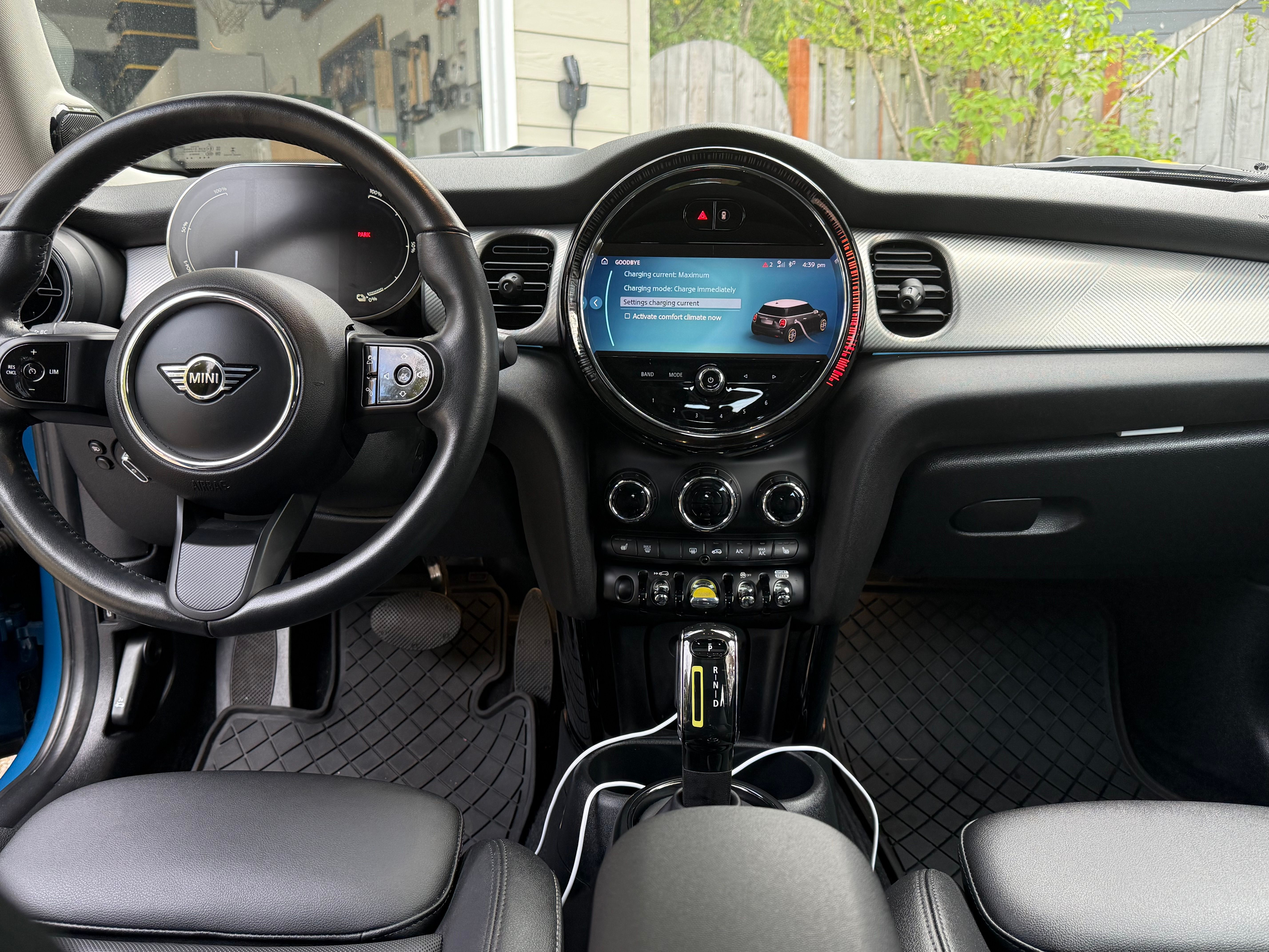 Used 2024 MINI Cooper SE FWD image 9
