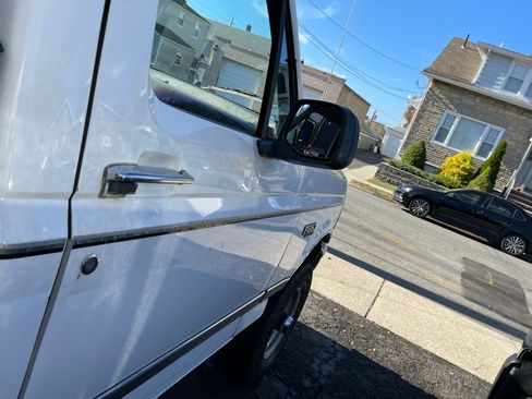 Used 1997 Ford F250 4x4 Regular Cab Heavy Duty image 23