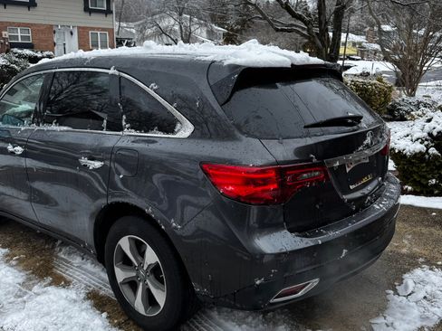 Used 2016 Acura MDX SH-AWD image 2