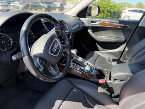 Used 2015 Audi Q5 2.0T Premium Plus w/ Technology Package AWD/4WD image 15