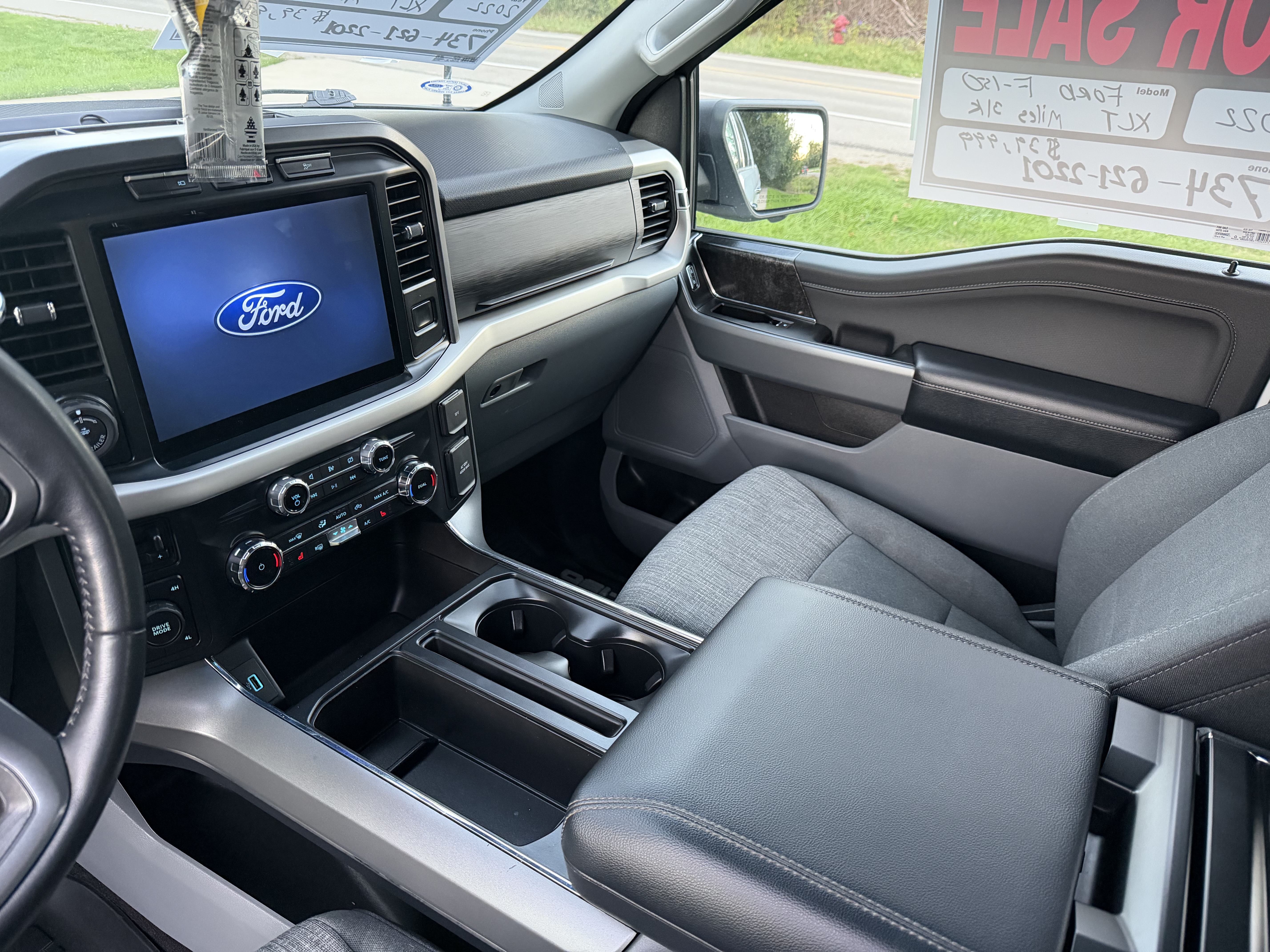 Used 2022 Ford F150 XLT w/ Equipment Group 302A High AWD/4WD image 13
