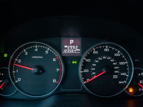 Used 2013 Subaru Outback 2.5i Premium w/ All-Weather Pkg image 10