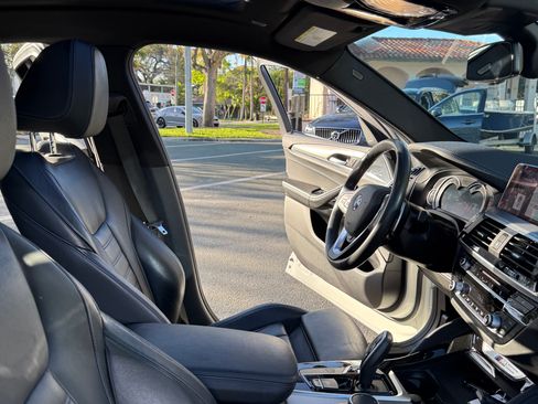 Used 2019 BMW X4 M40i w/ Premium Package image 14