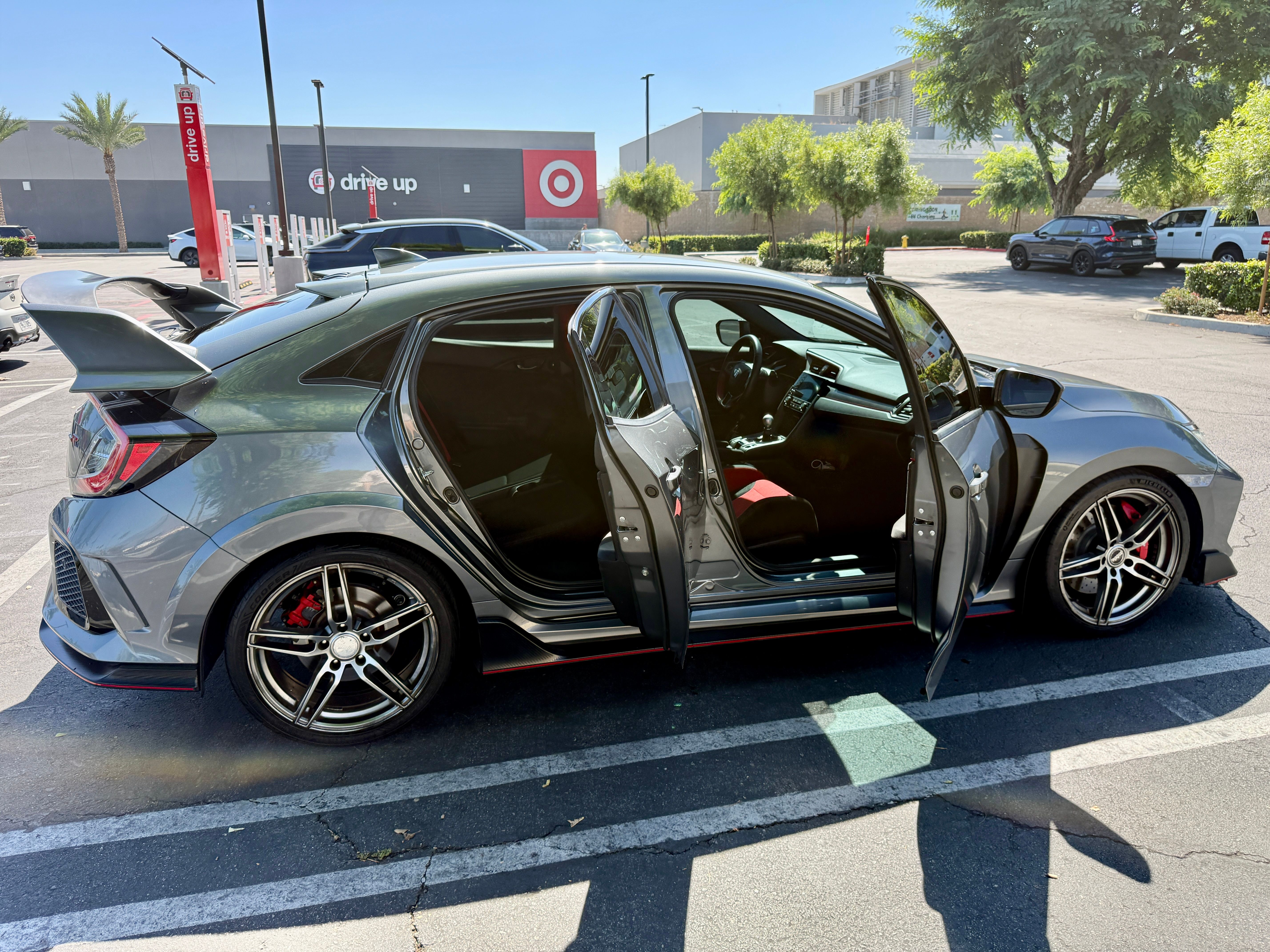 Used 2019 Honda Civic Type R image 9