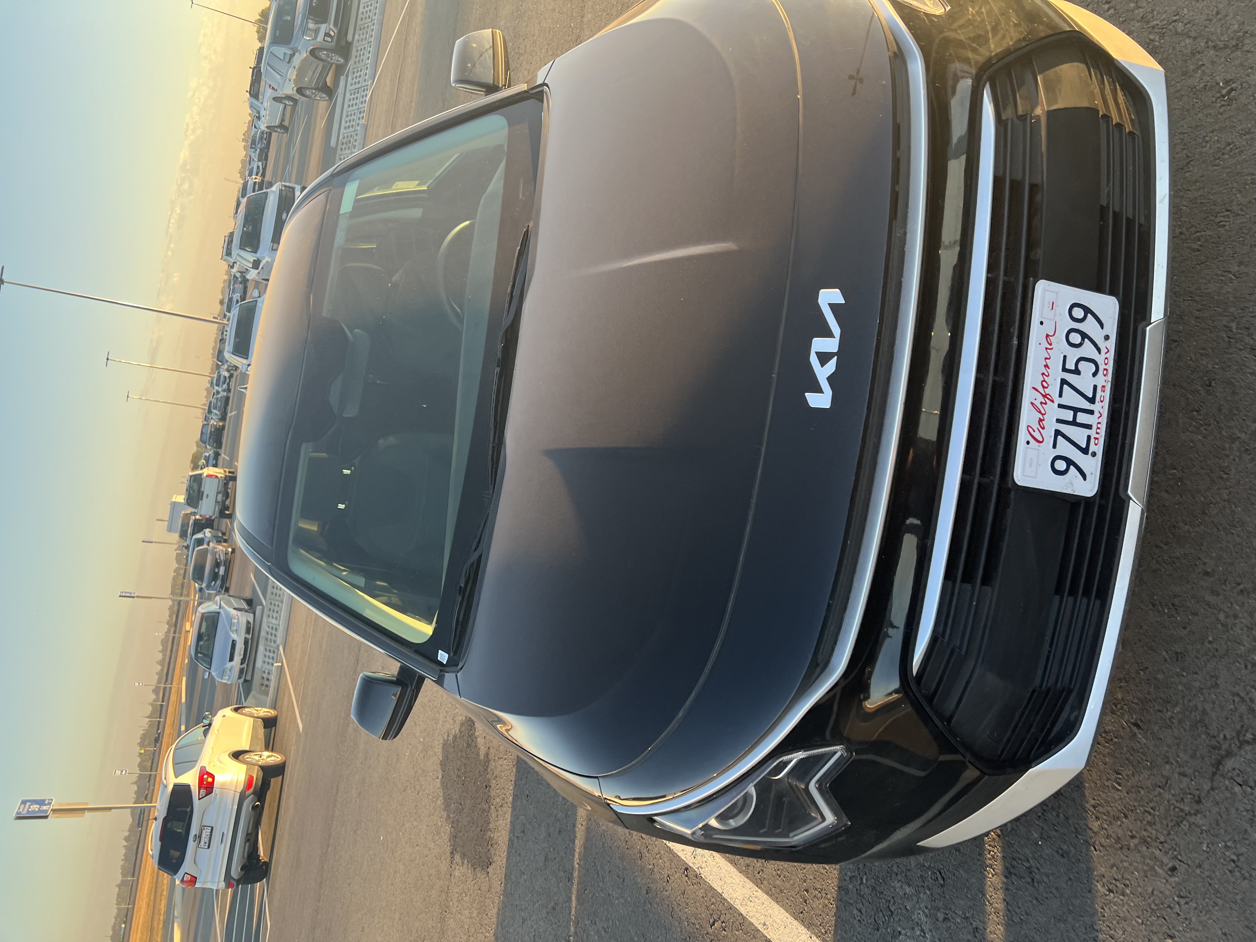 Used 2026 Kia Niro LX FWD image 1