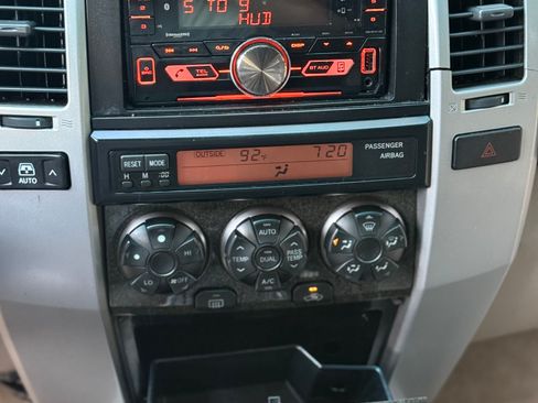 Used 2005 Toyota 4Runner Limited RWD image 11