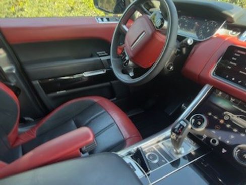Used 2022 Land Rover Range Rover Sport HST image 20