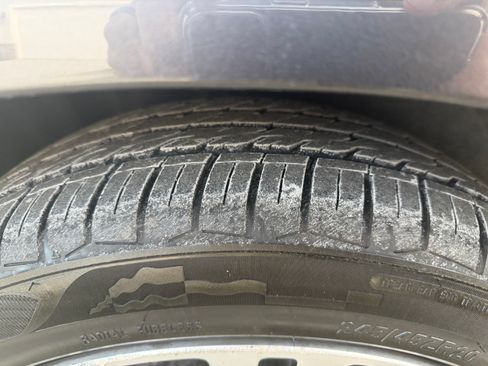 Used 2013 Chrysler 300 S image 11